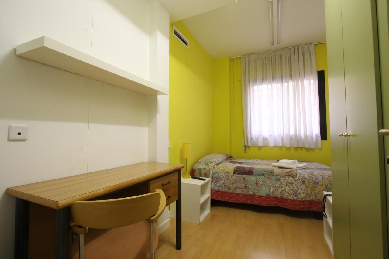ברצלונה Residencia Universitaria Tagaste מראה חיצוני תמונה